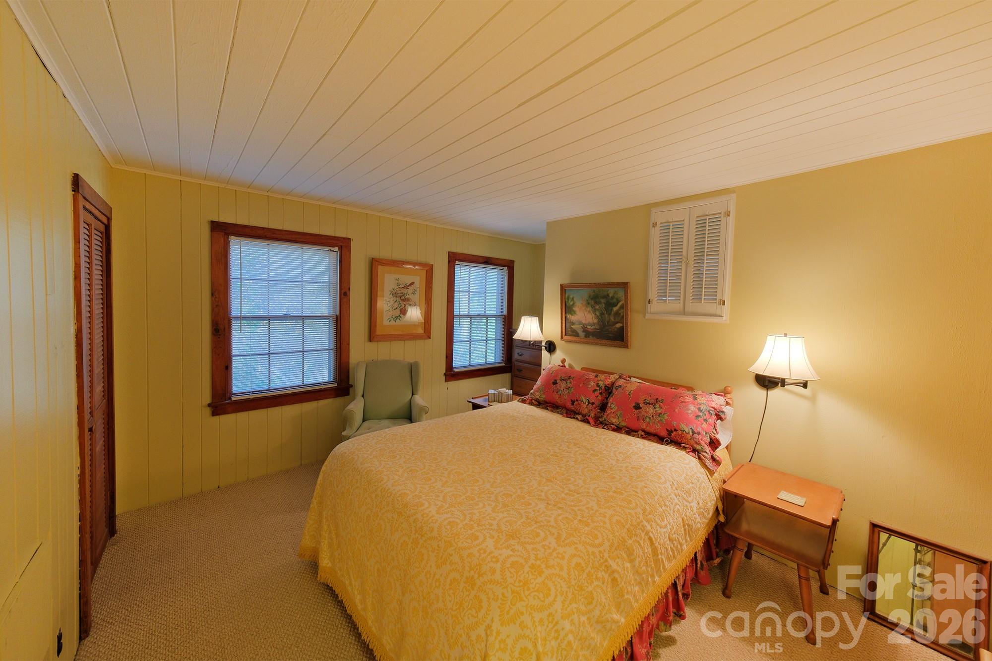 71 Norfolk Lane Laurel Park NC 28739