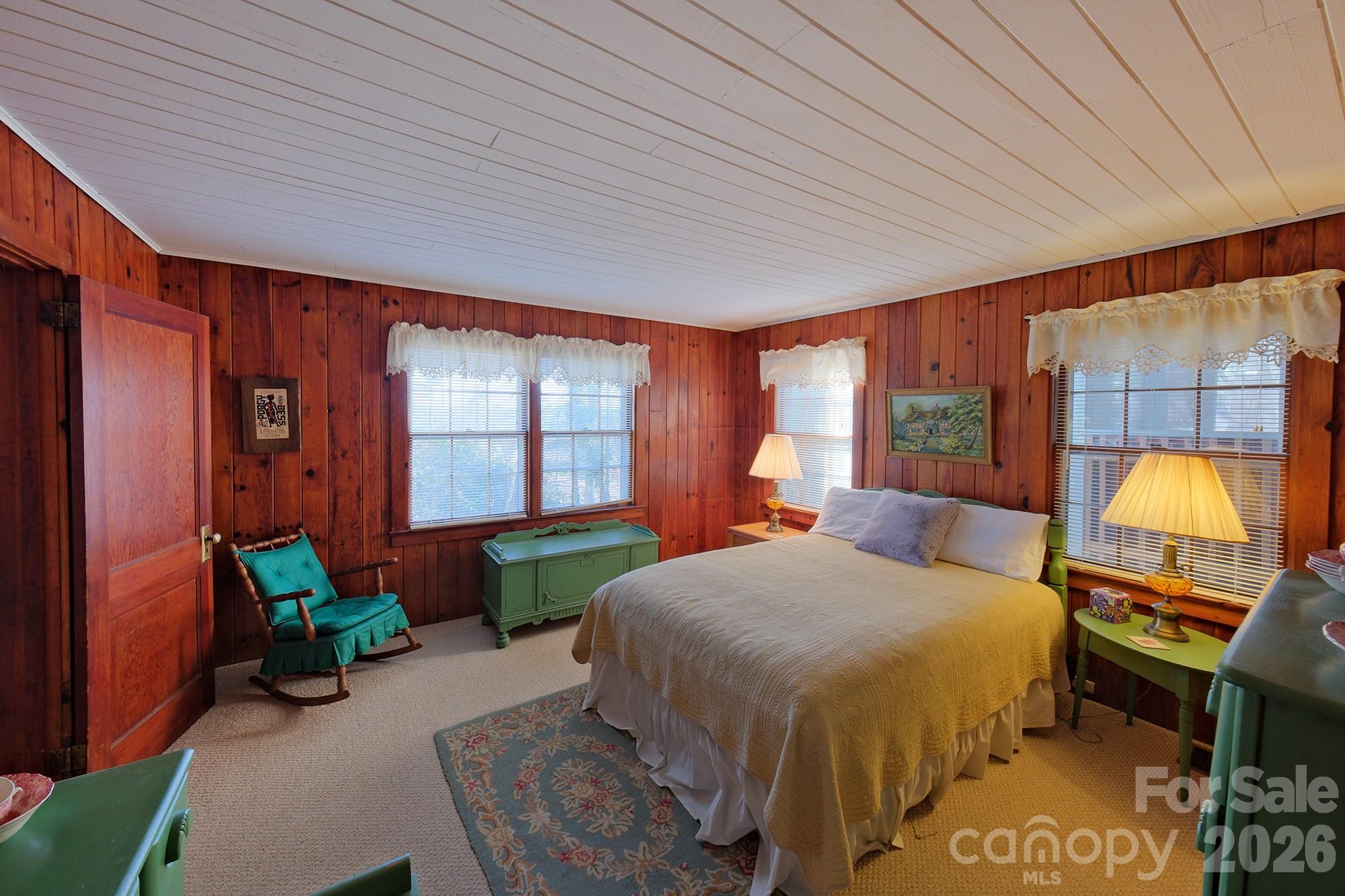 71 Norfolk Lane Laurel Park NC 28739