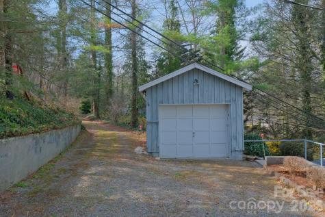 71 Norfolk Lane Laurel Park NC 28739