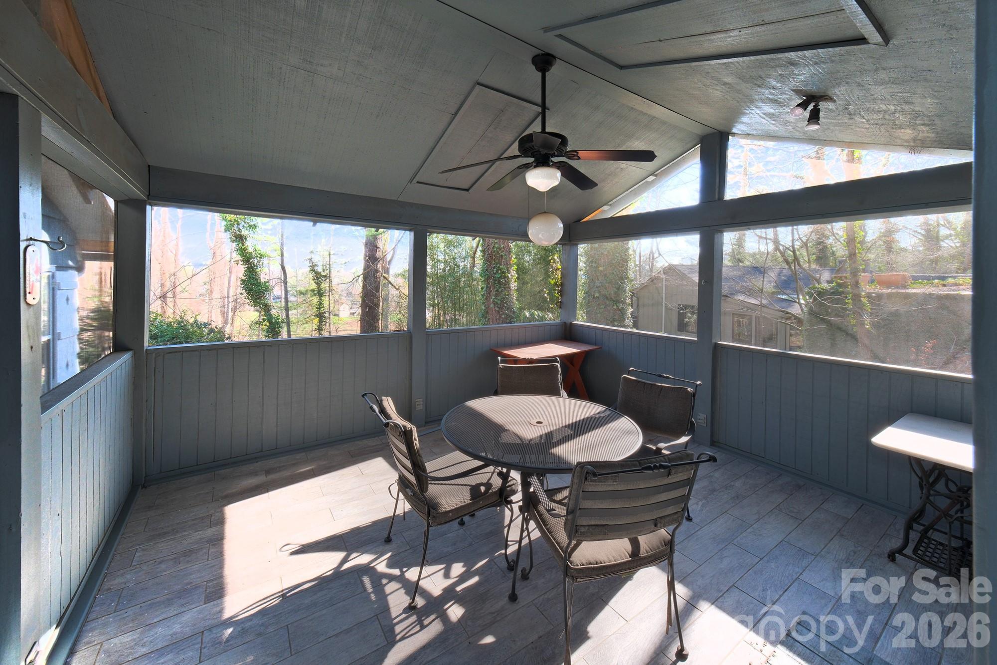 71 Norfolk Lane Laurel Park NC 28739