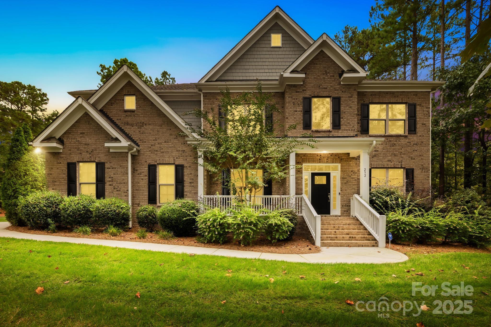 252 Cove Creek Loop Mooresville NC 28117