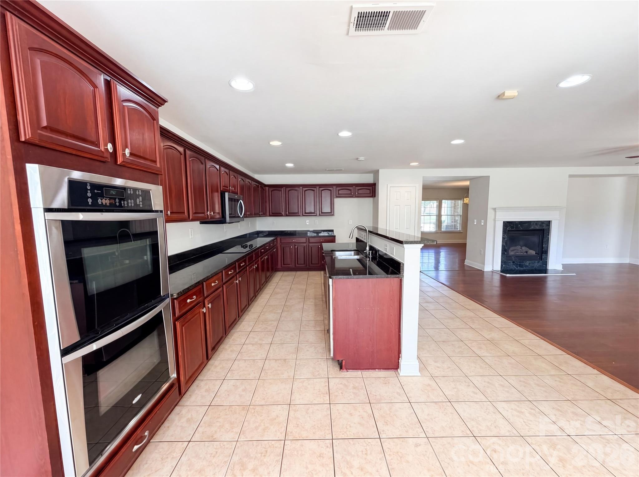 10016 Markus Drive Charlotte NC 28227