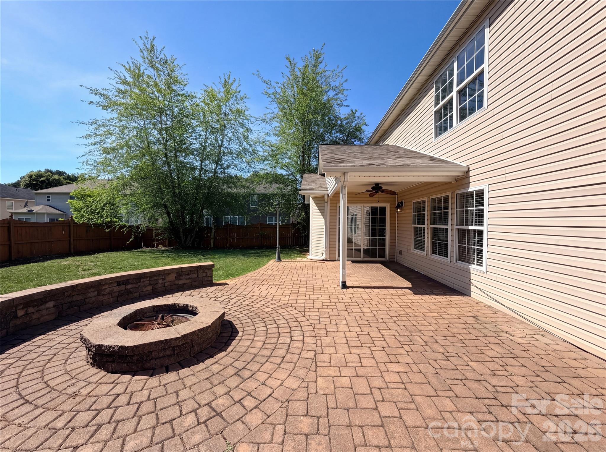 10016 Markus Drive Charlotte NC 28227