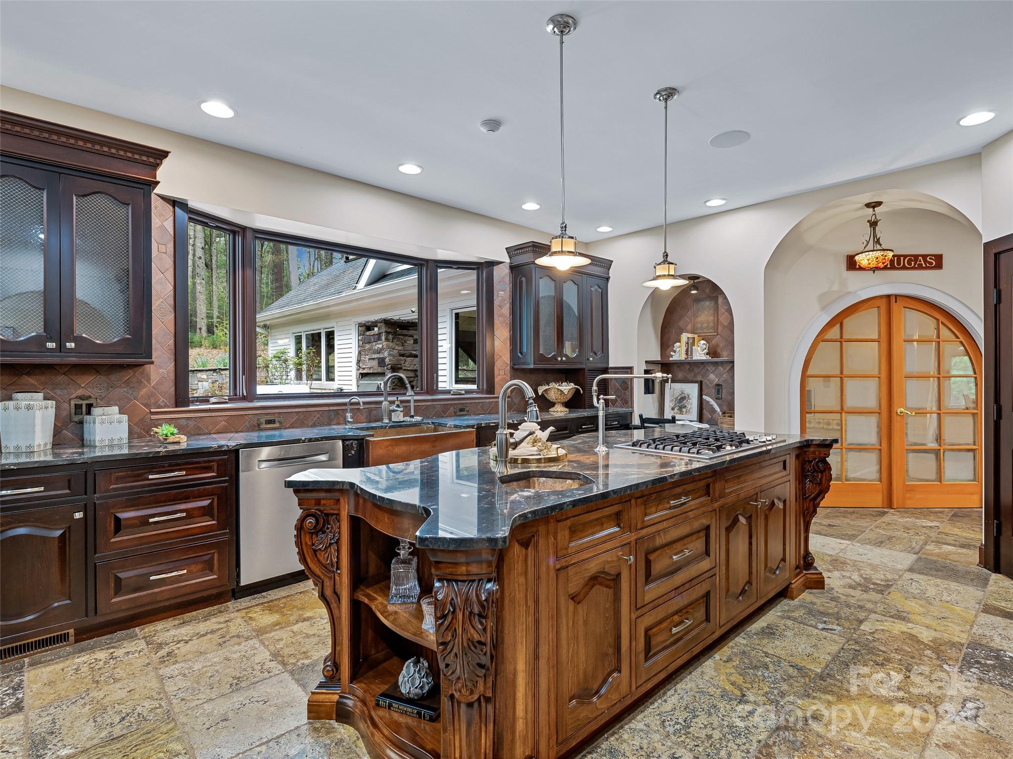 8 Hemlock Road Asheville NC 28803