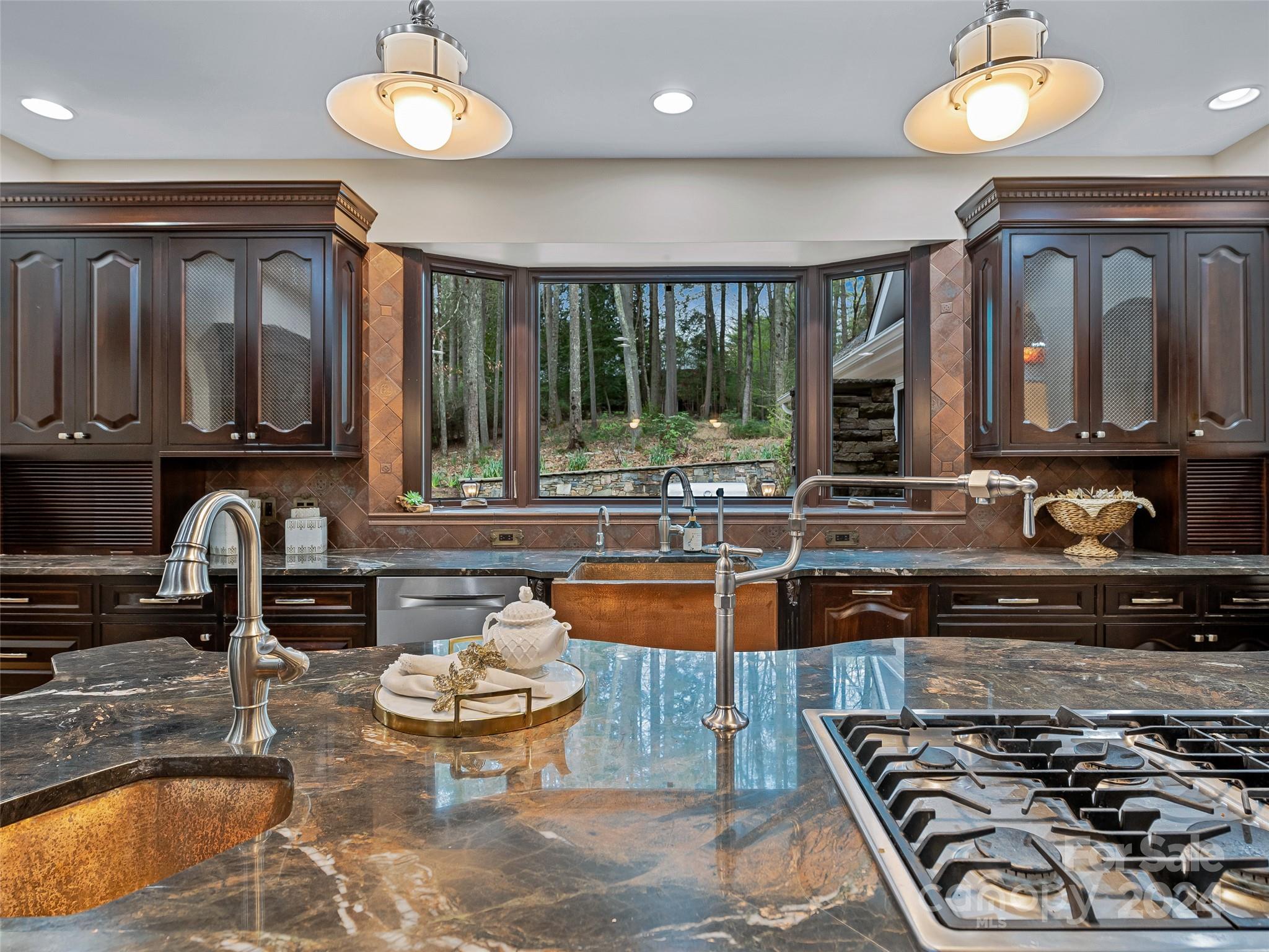 8 Hemlock Road Asheville NC 28803