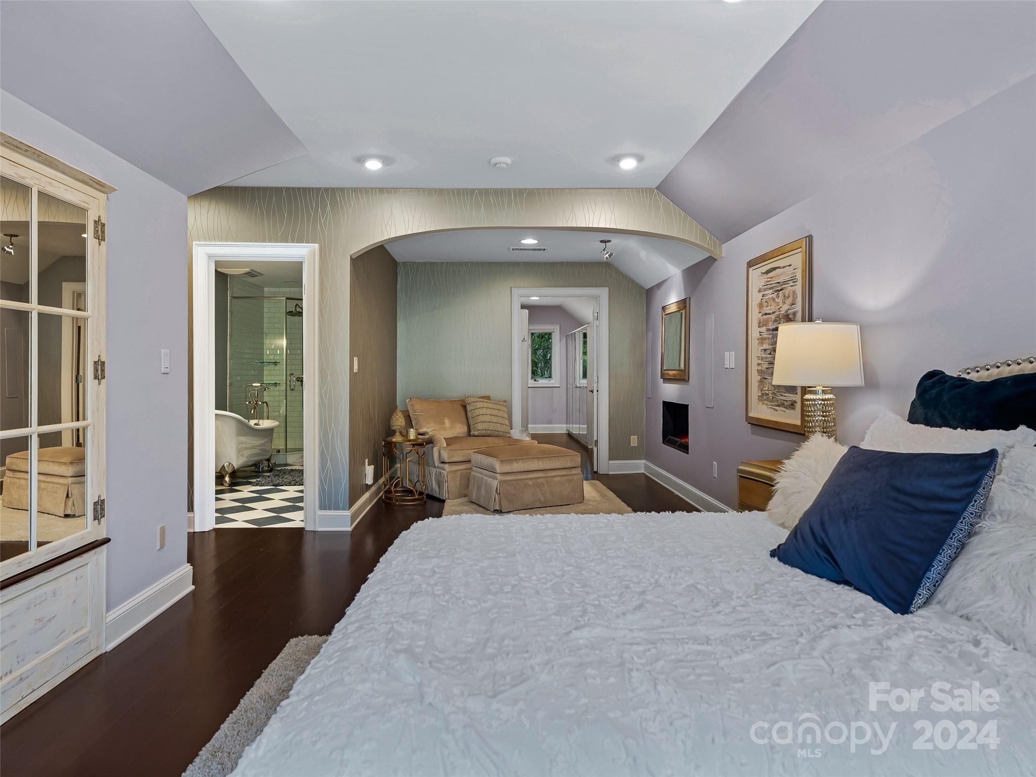 8 Hemlock Road Asheville NC 28803