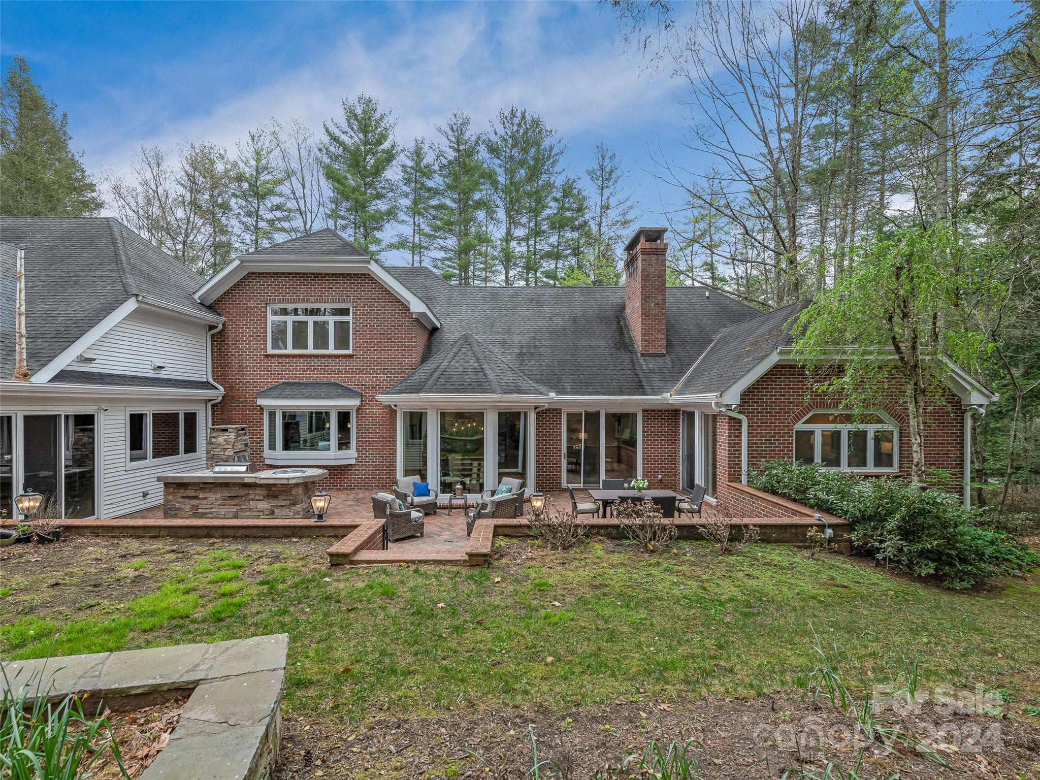 8 Hemlock Road Asheville NC 28803