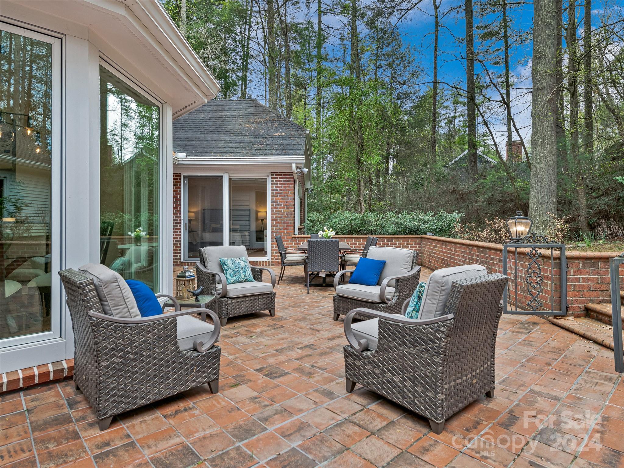 8 Hemlock Road Asheville NC 28803