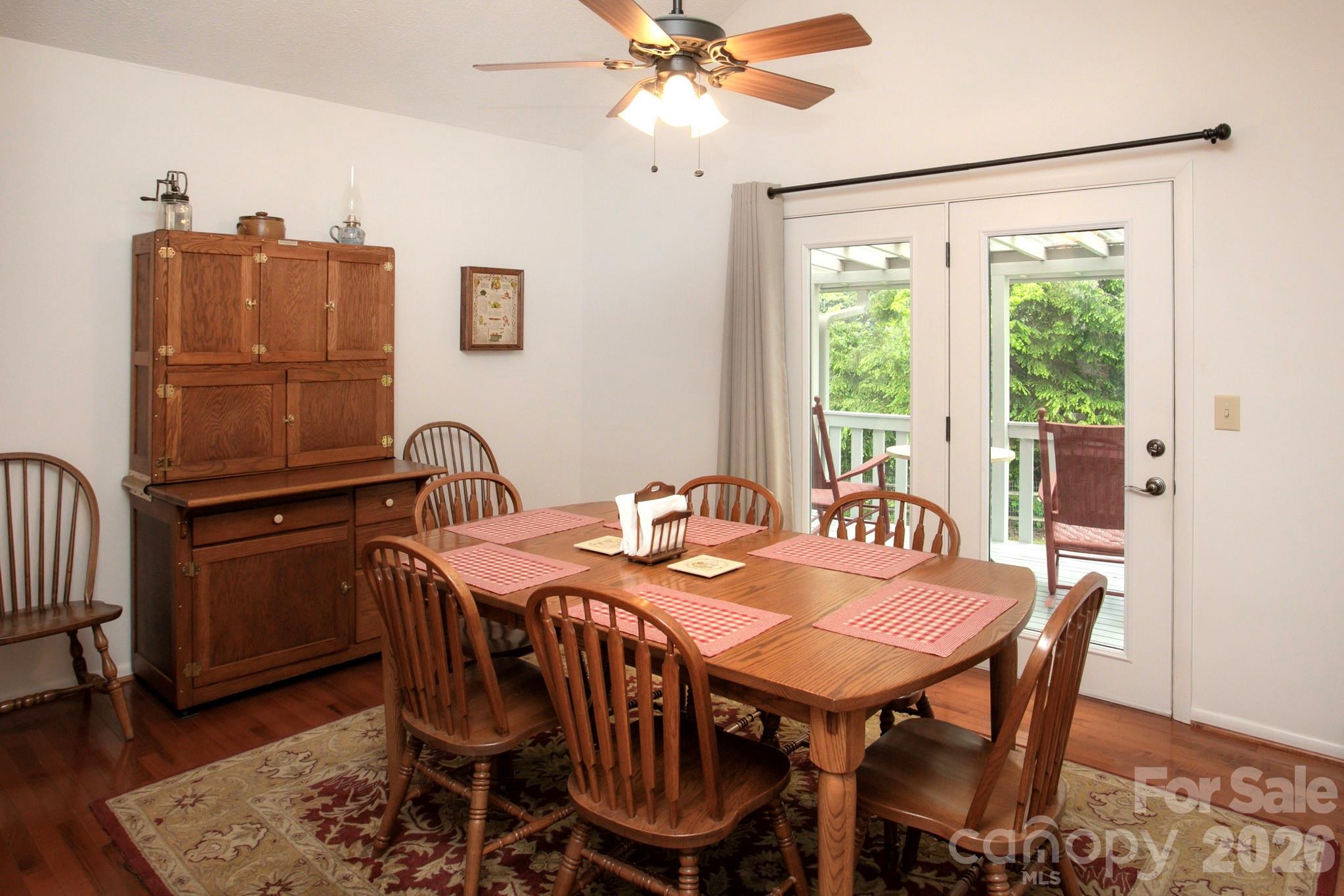 104 Richards Drive Hendersonville NC 28792