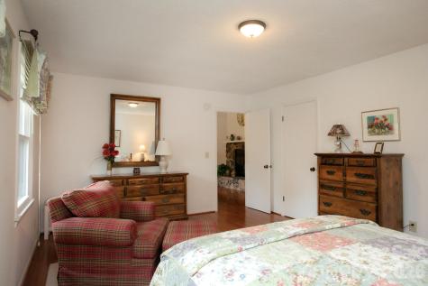 104 Richards Drive Hendersonville NC 28792