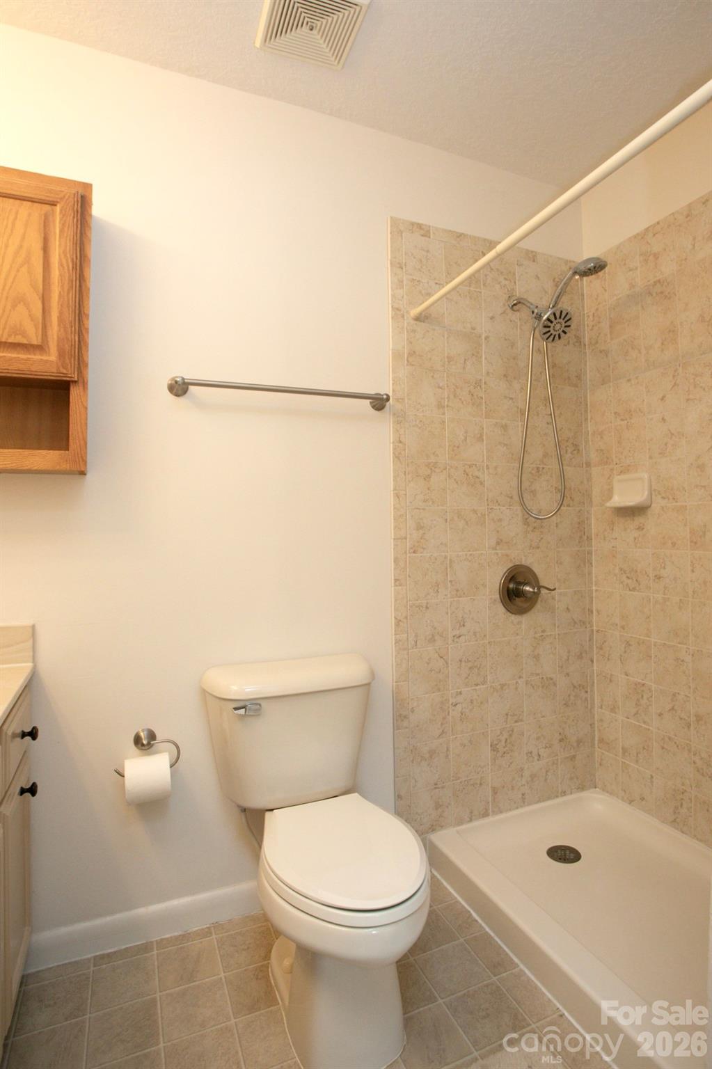 104 Richards Drive Hendersonville NC 28792