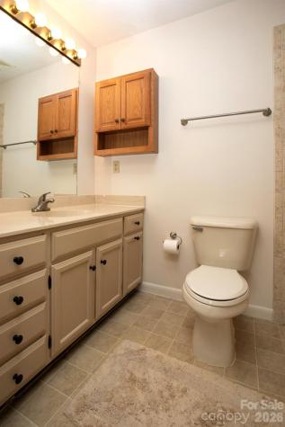 104 Richards Drive Hendersonville NC 28792