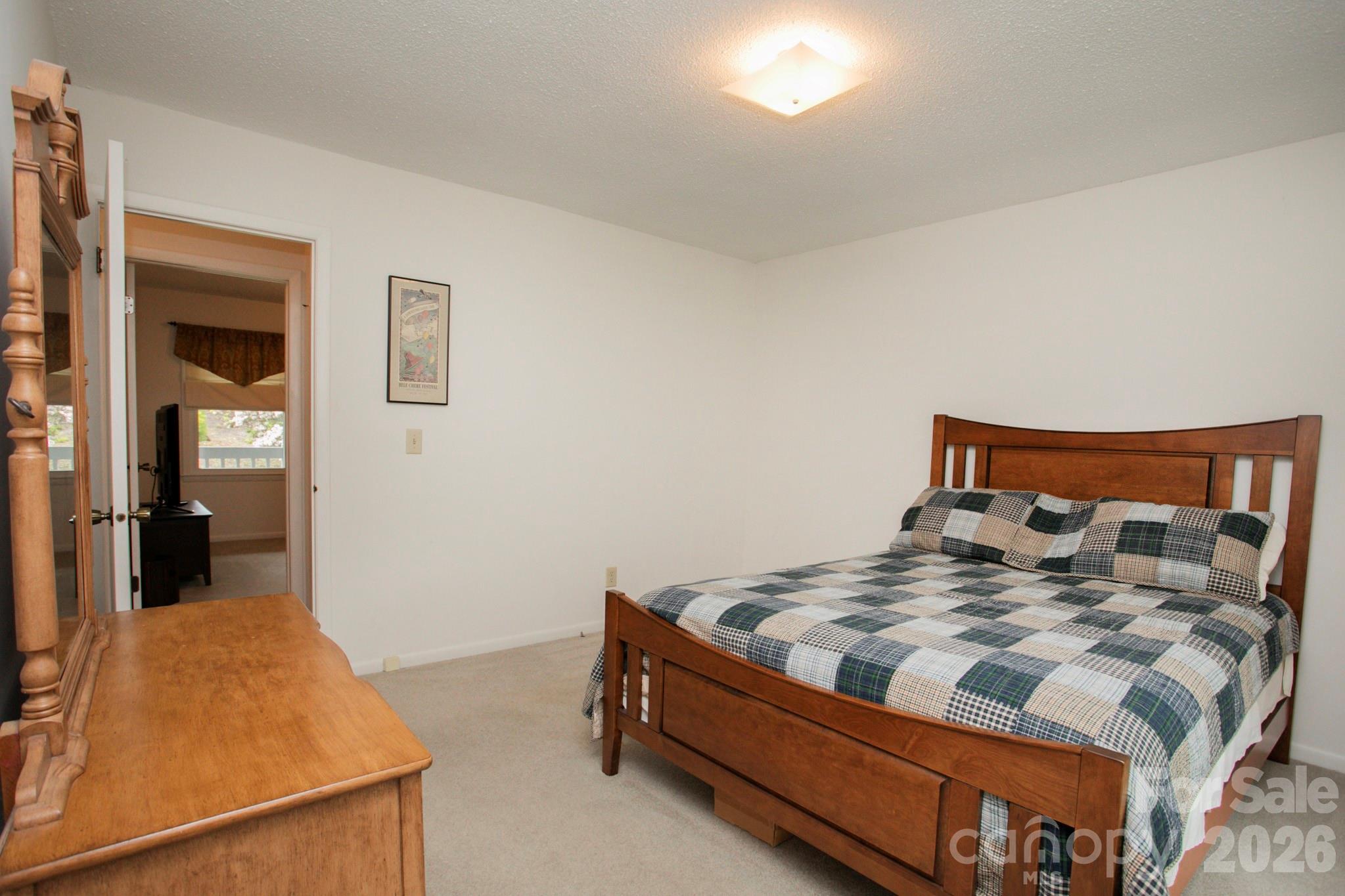 104 Richards Drive Hendersonville NC 28792