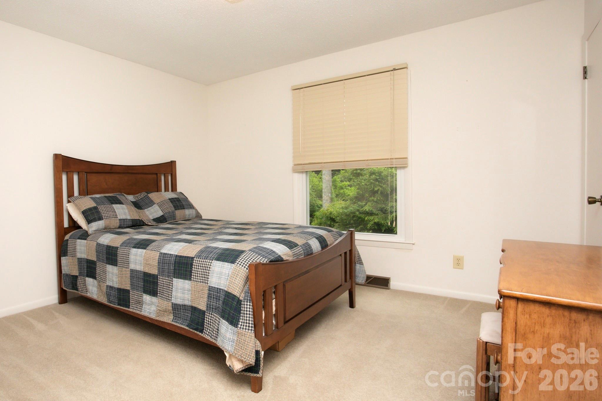104 Richards Drive Hendersonville NC 28792