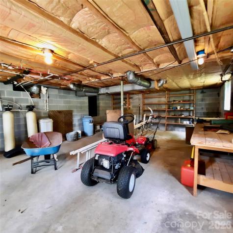 104 Richards Drive Hendersonville NC 28792