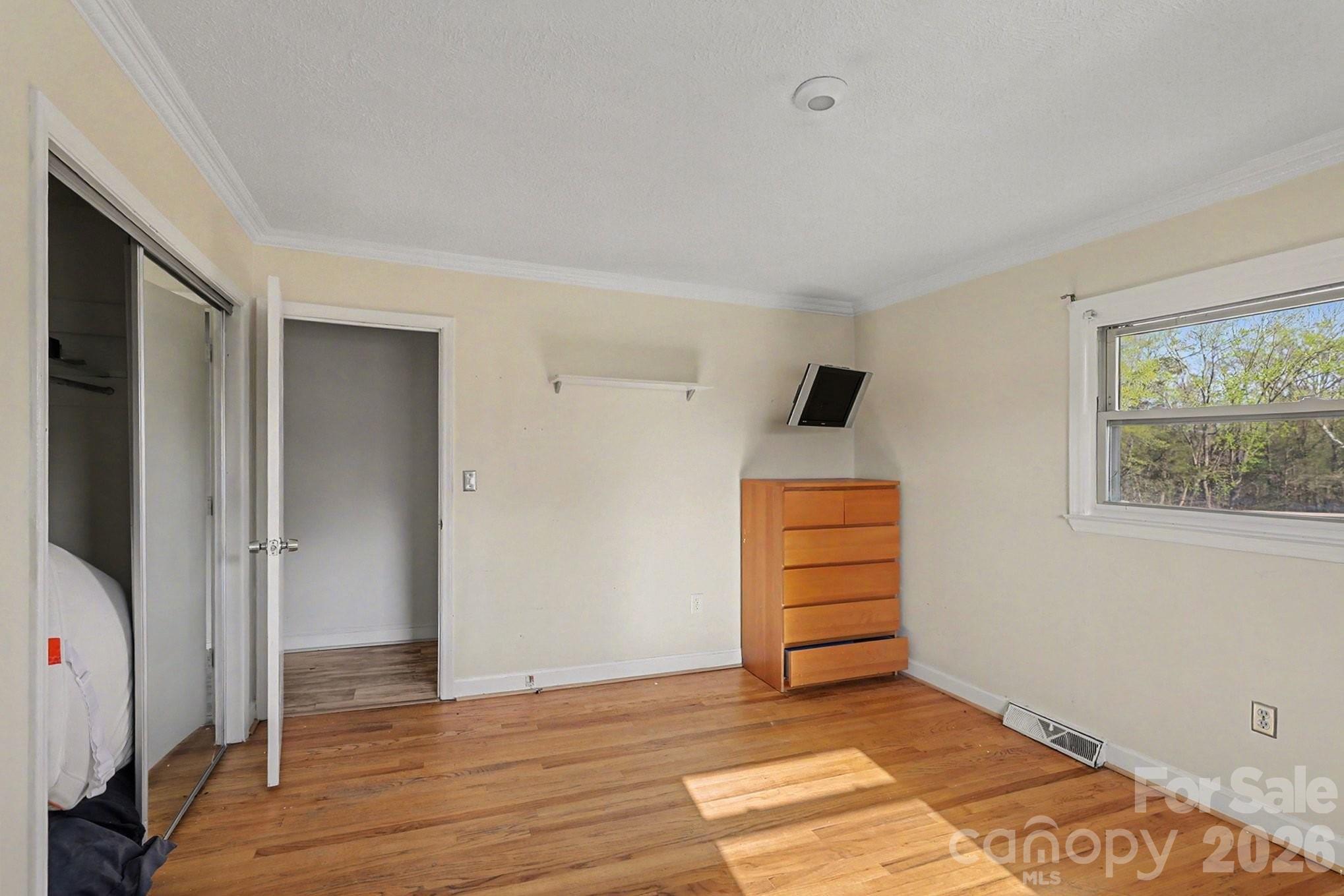 213 Lakeview Drive Harrisburg NC 28075
