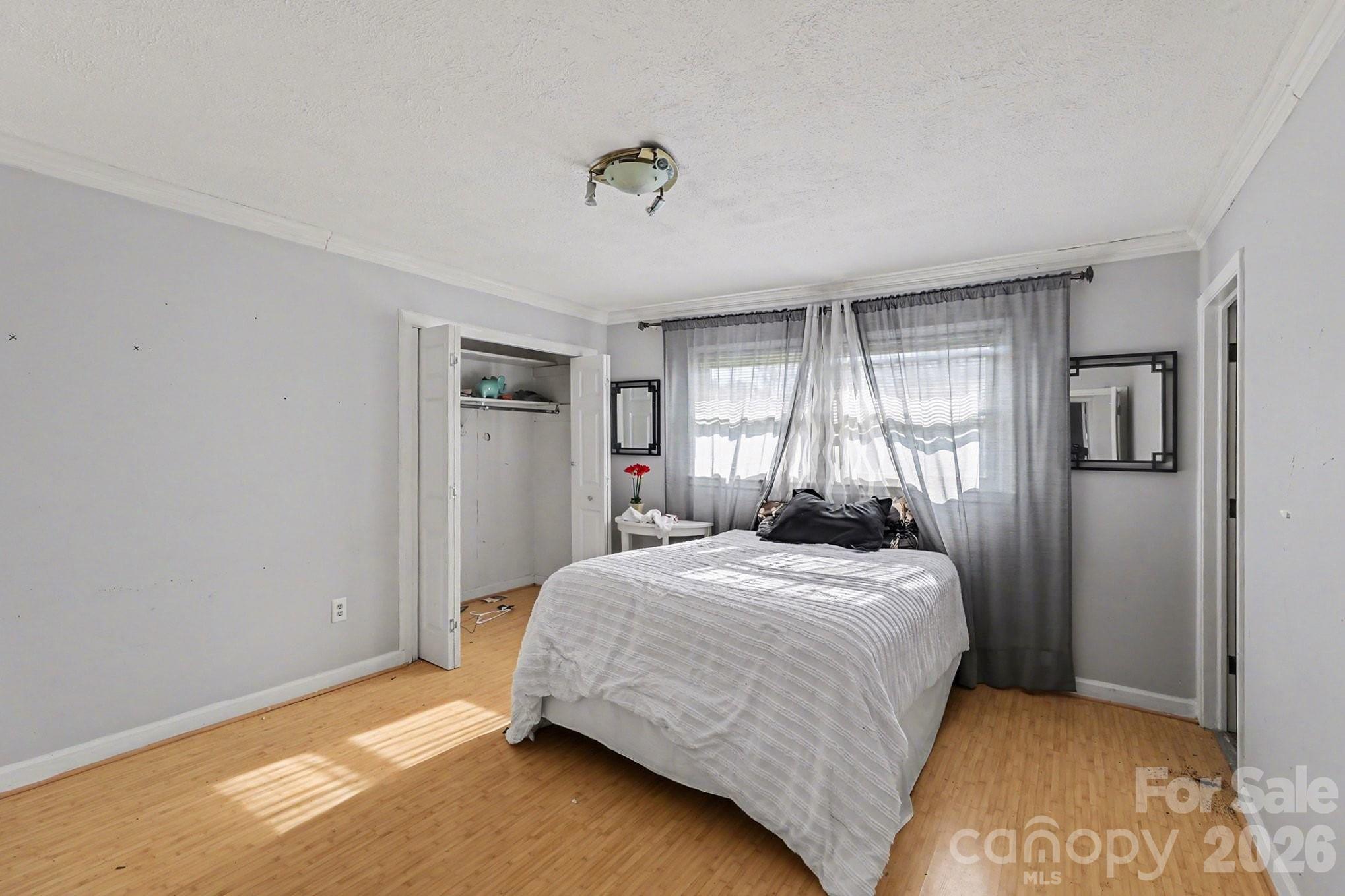213 Lakeview Drive Harrisburg NC 28075