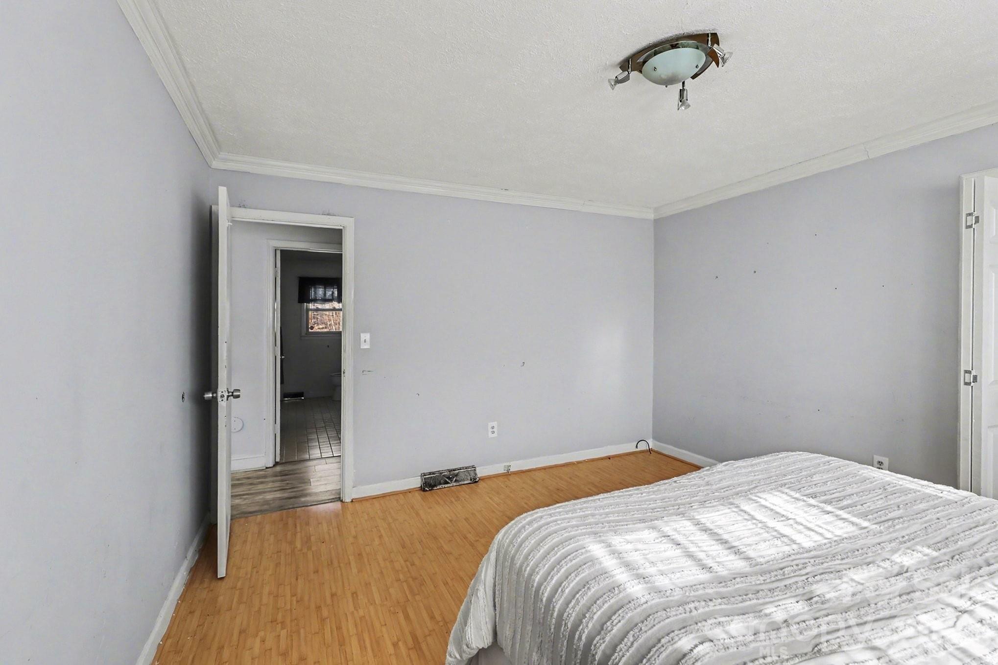 213 Lakeview Drive Harrisburg NC 28075