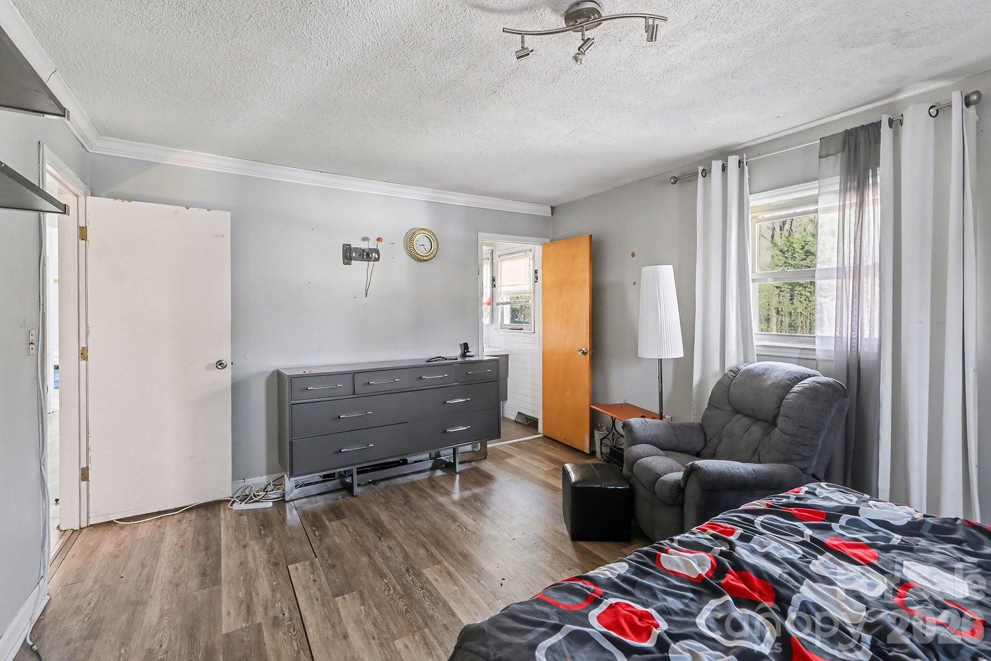 213 Lakeview Drive Harrisburg NC 28075