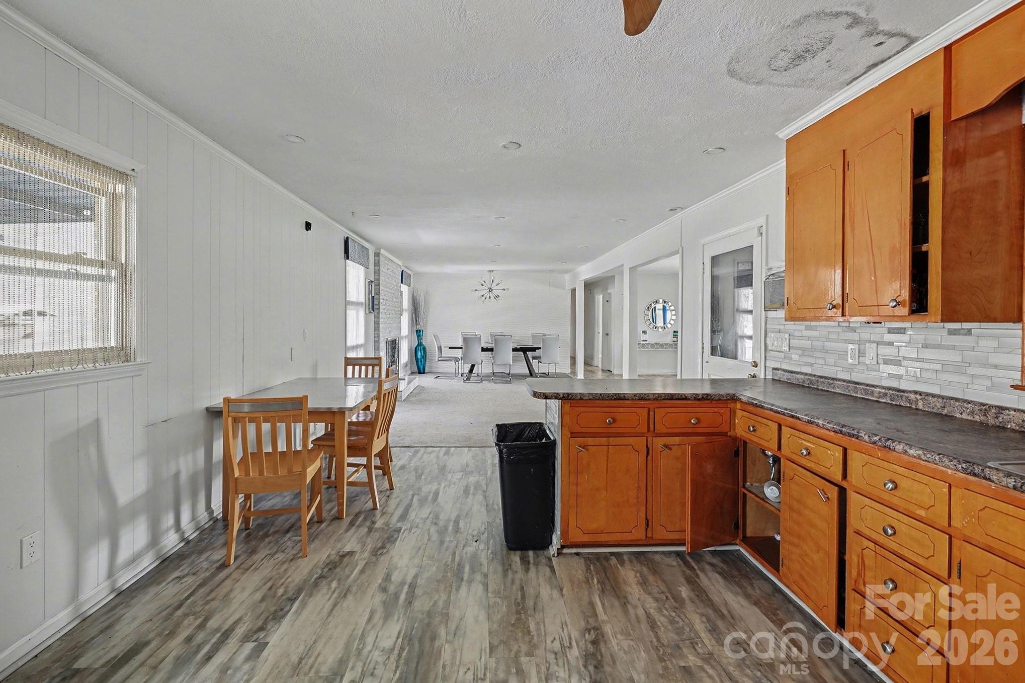 213 Lakeview Drive Harrisburg NC 28075
