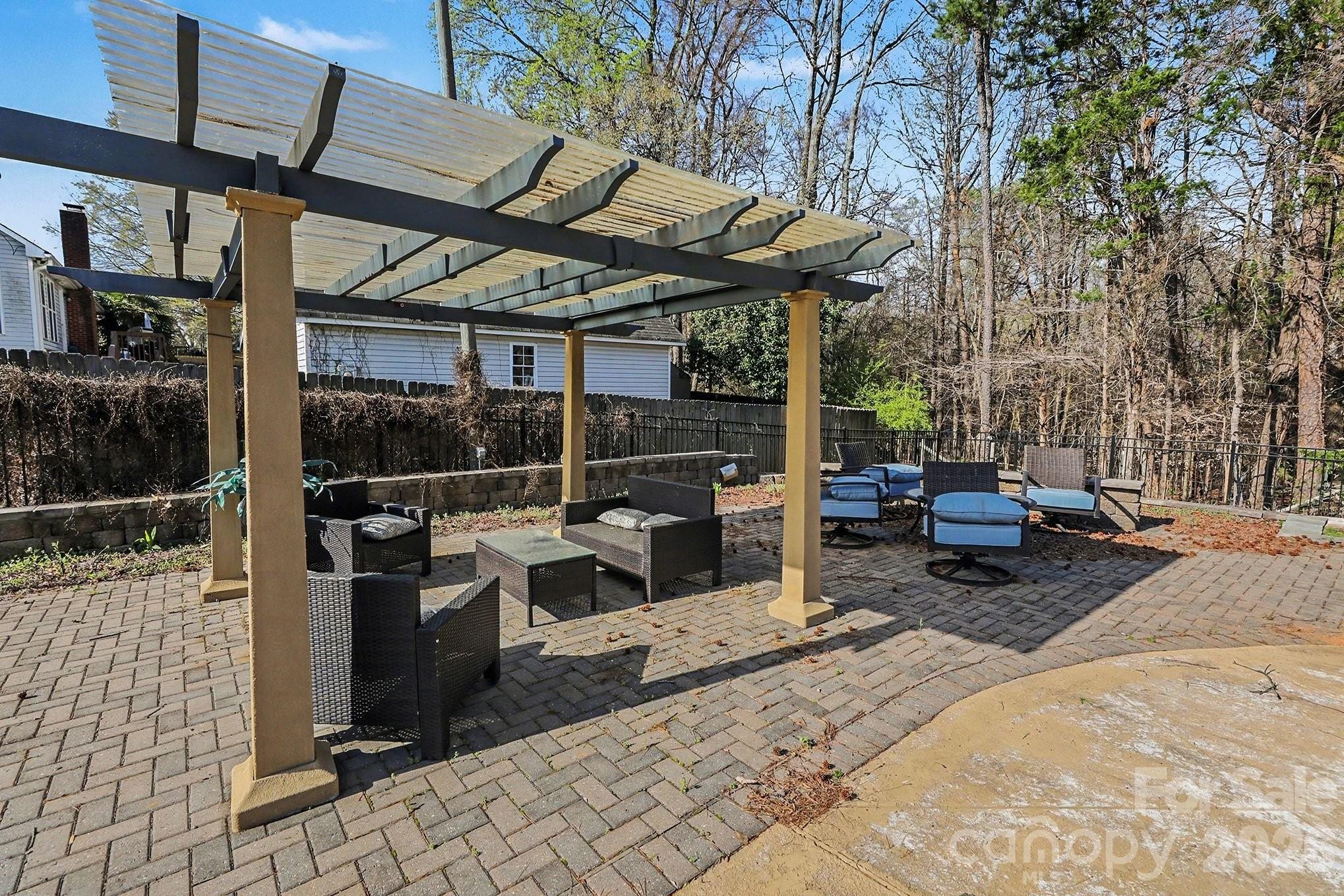 213 Lakeview Drive Harrisburg NC 28075