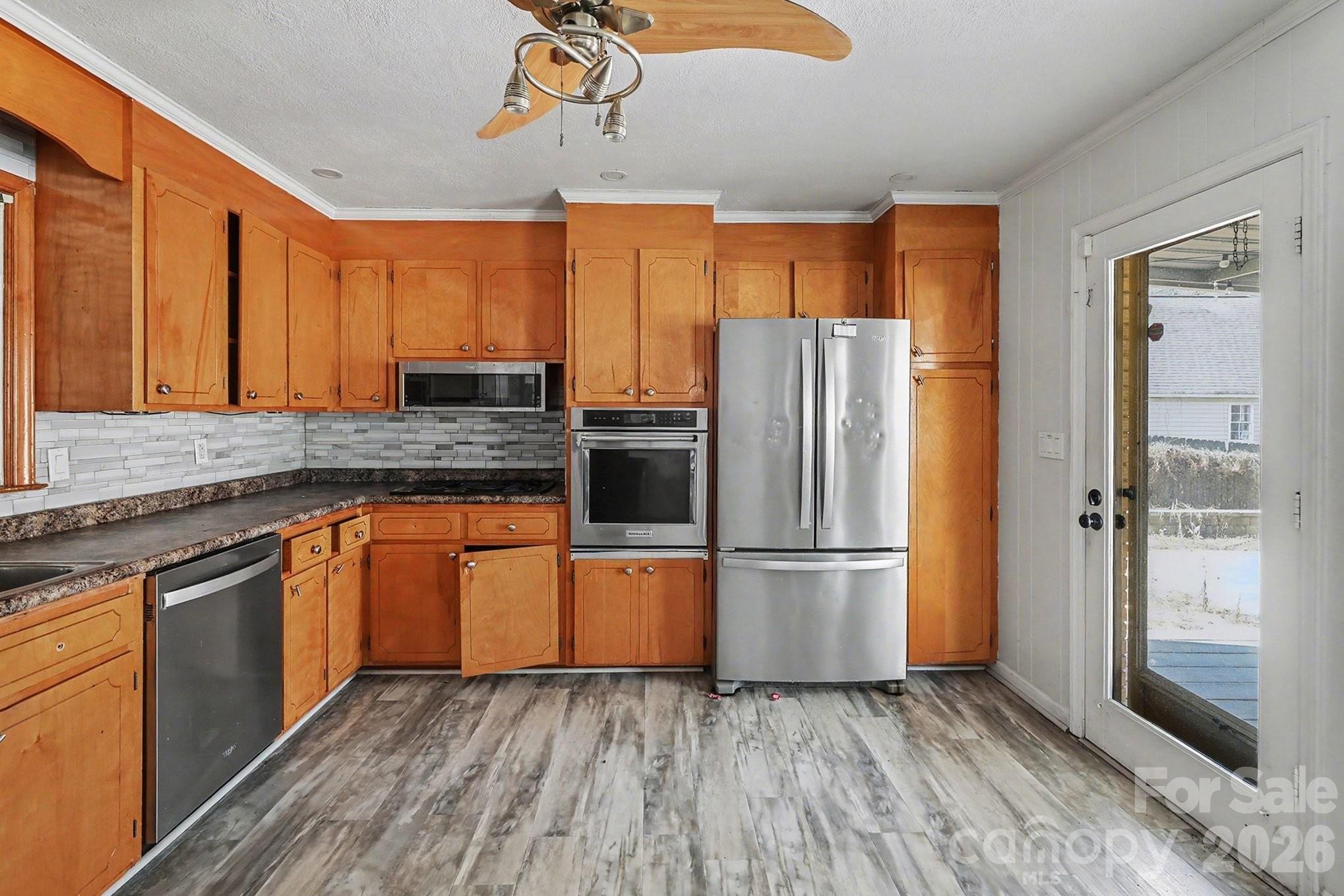 213 Lakeview Drive Harrisburg NC 28075