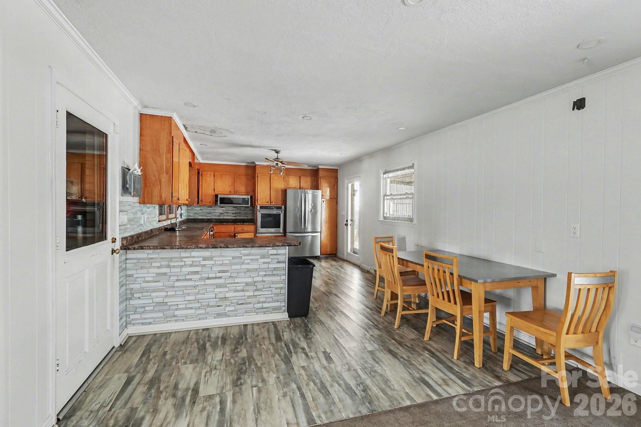 213 Lakeview Drive Harrisburg NC 28075