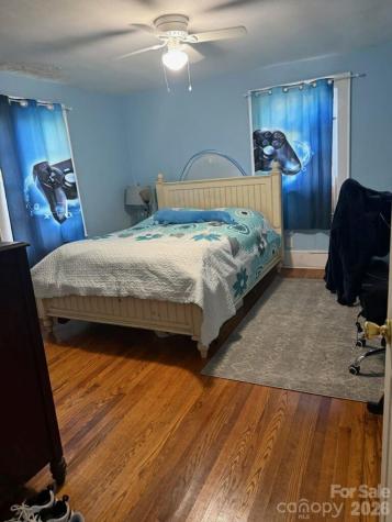 4932 Jane Avenue Charlotte NC 28269