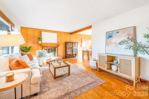 336 Onteora Boulevard Asheville NC 28803