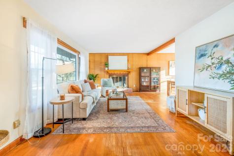 336 Onteora Boulevard Asheville NC 28803