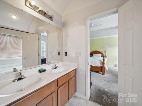 3014 Robin Terry Court Charlotte NC 28208