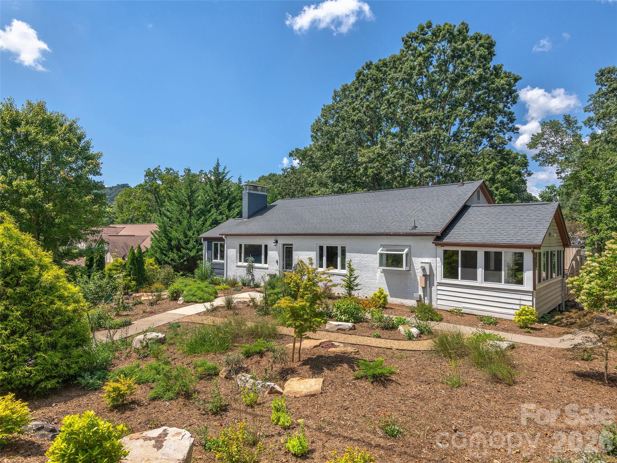 29 White Pine Drive Asheville NC 28805
