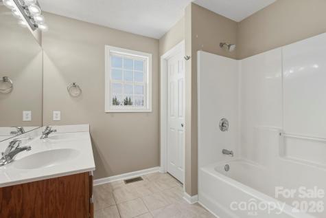 4 Carter Hill Drive Leicester NC 28748