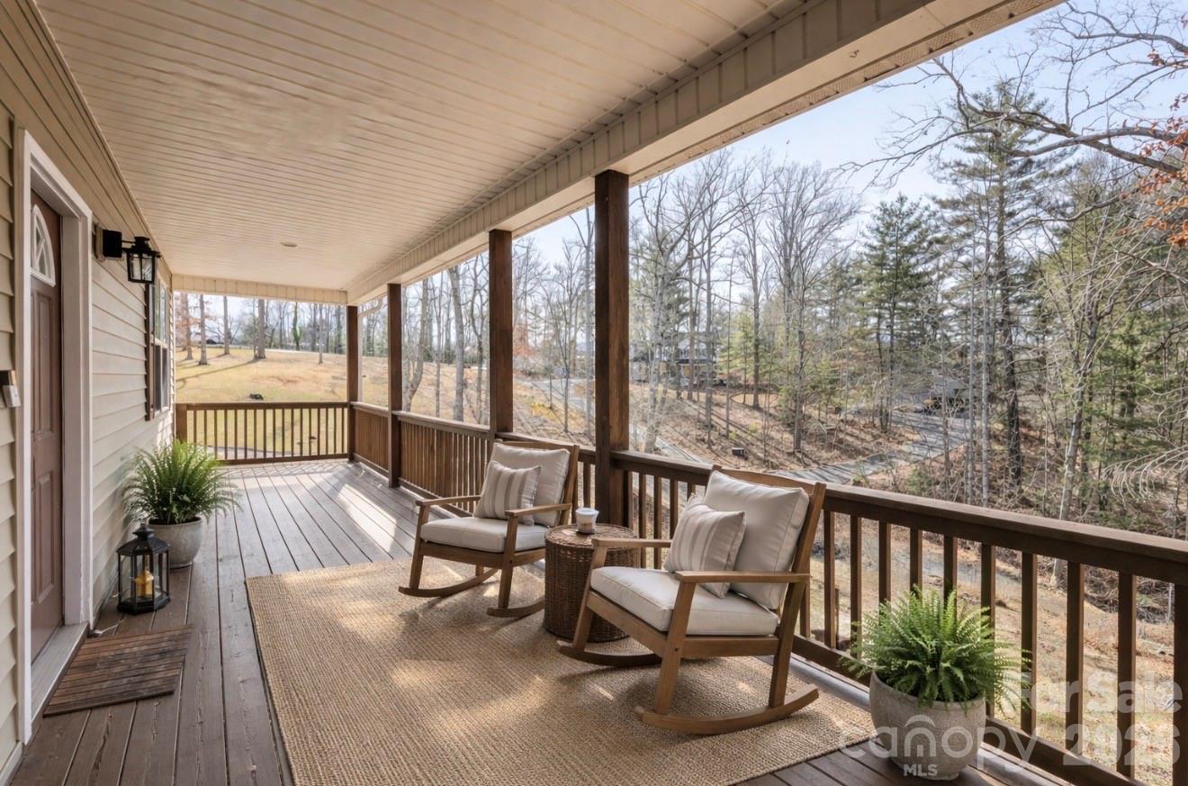 4 Carter Hill Drive Leicester NC 28748