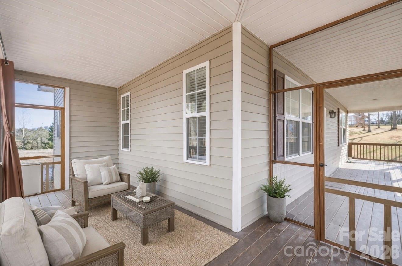 4 Carter Hill Drive Leicester NC 28748