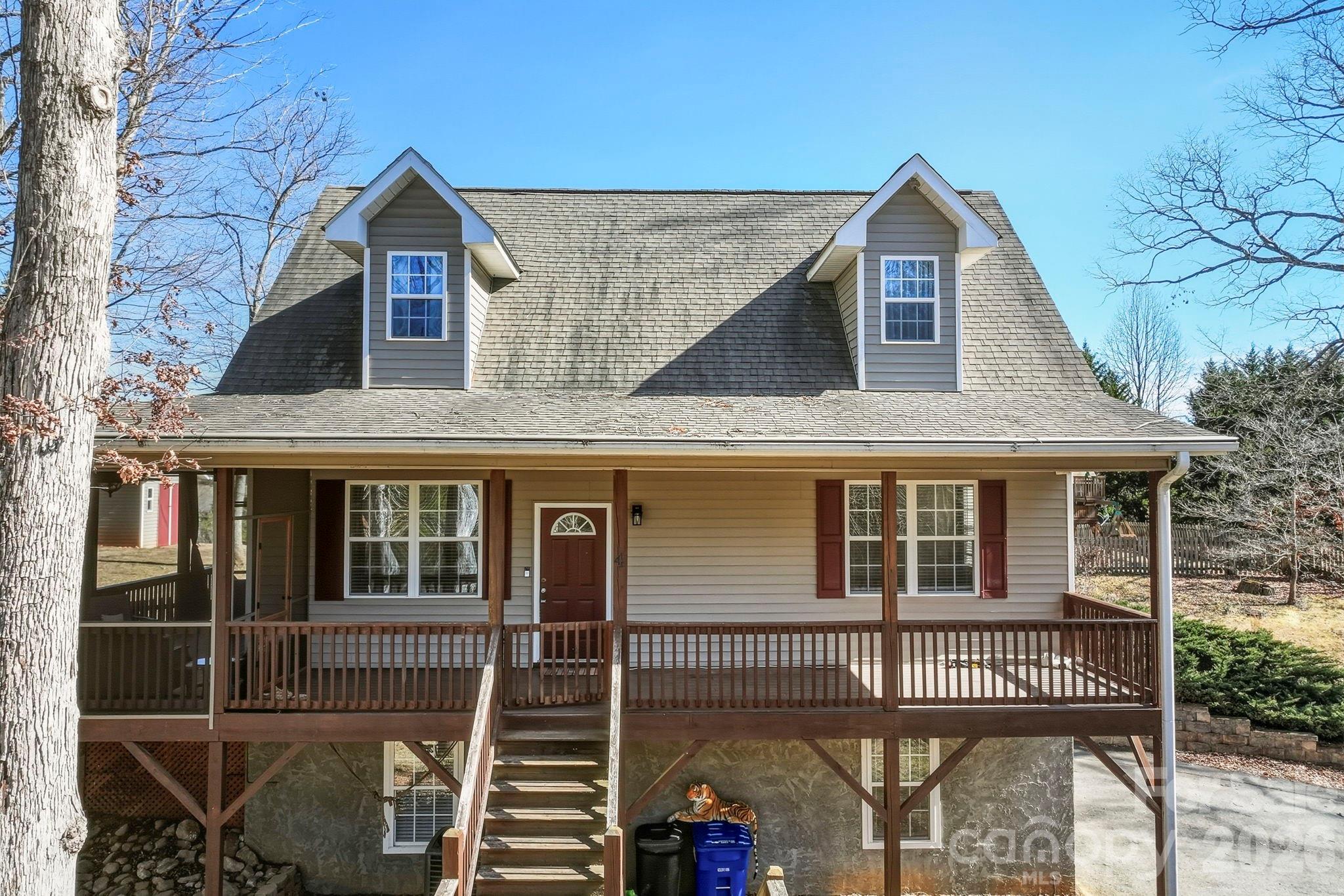 4 Carter Hill Drive Leicester NC 28748