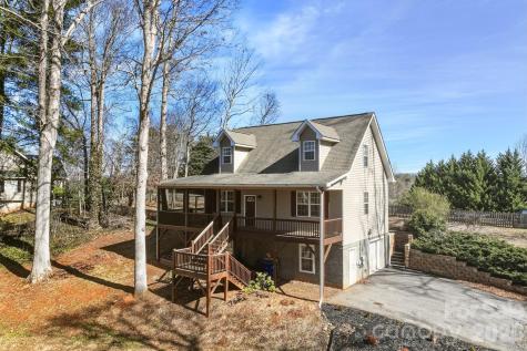 4 Carter Hill Drive Leicester NC 28748