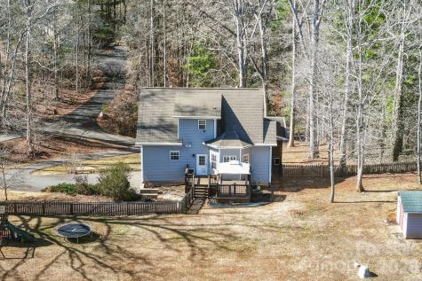 4 Carter Hill Drive Leicester NC 28748