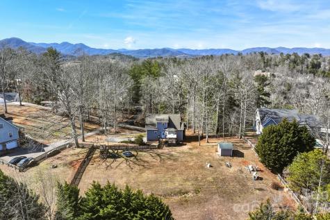 4 Carter Hill Drive Leicester NC 28748