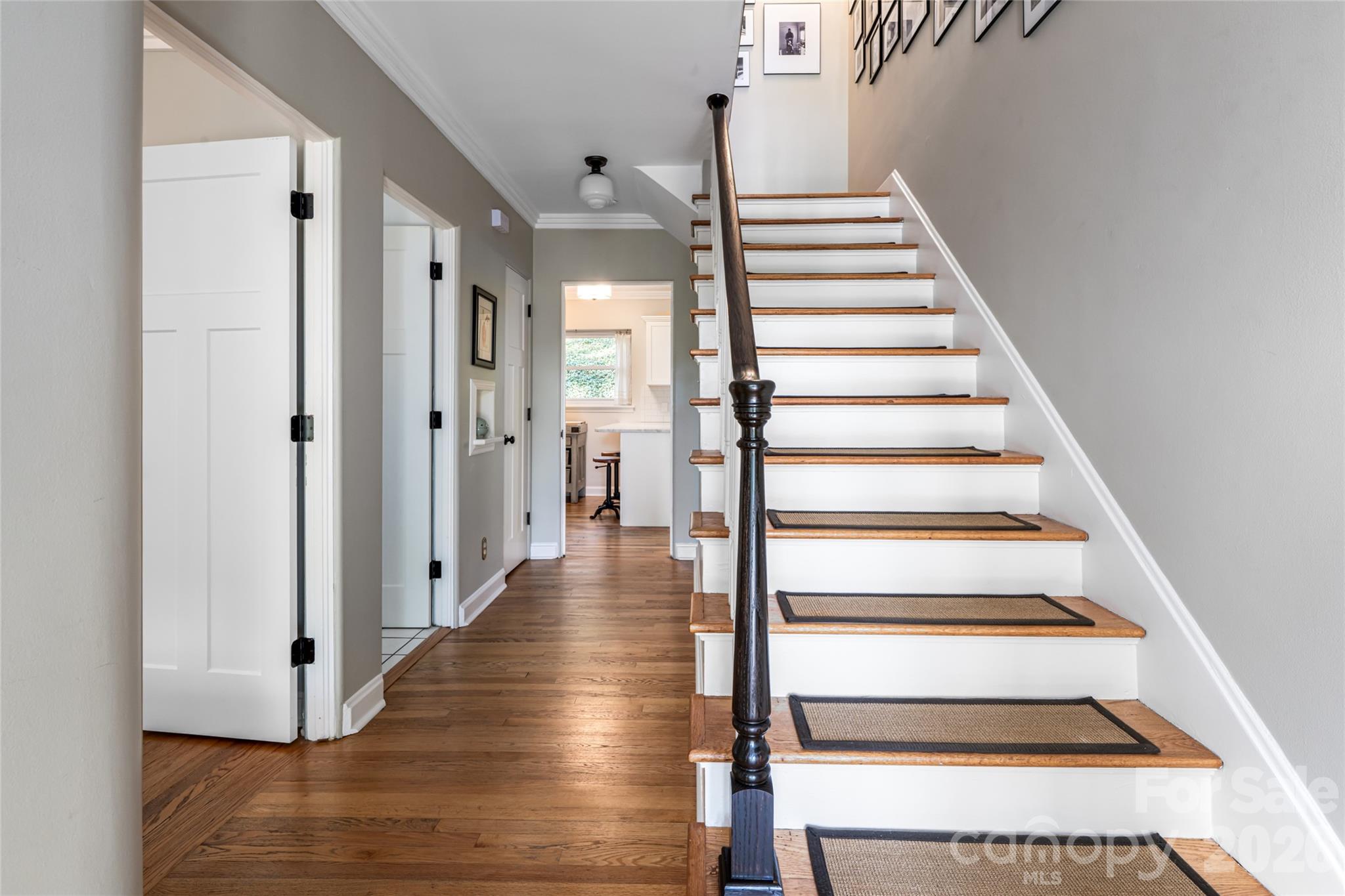 114 Cambridge Road Asheville NC 28804