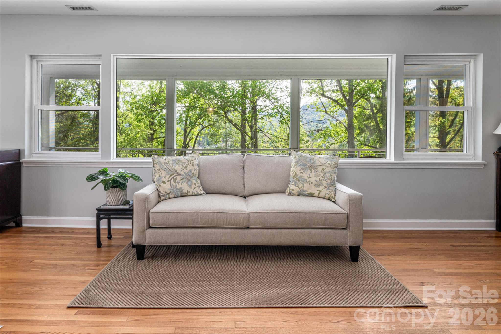 114 Cambridge Road Asheville NC 28804
