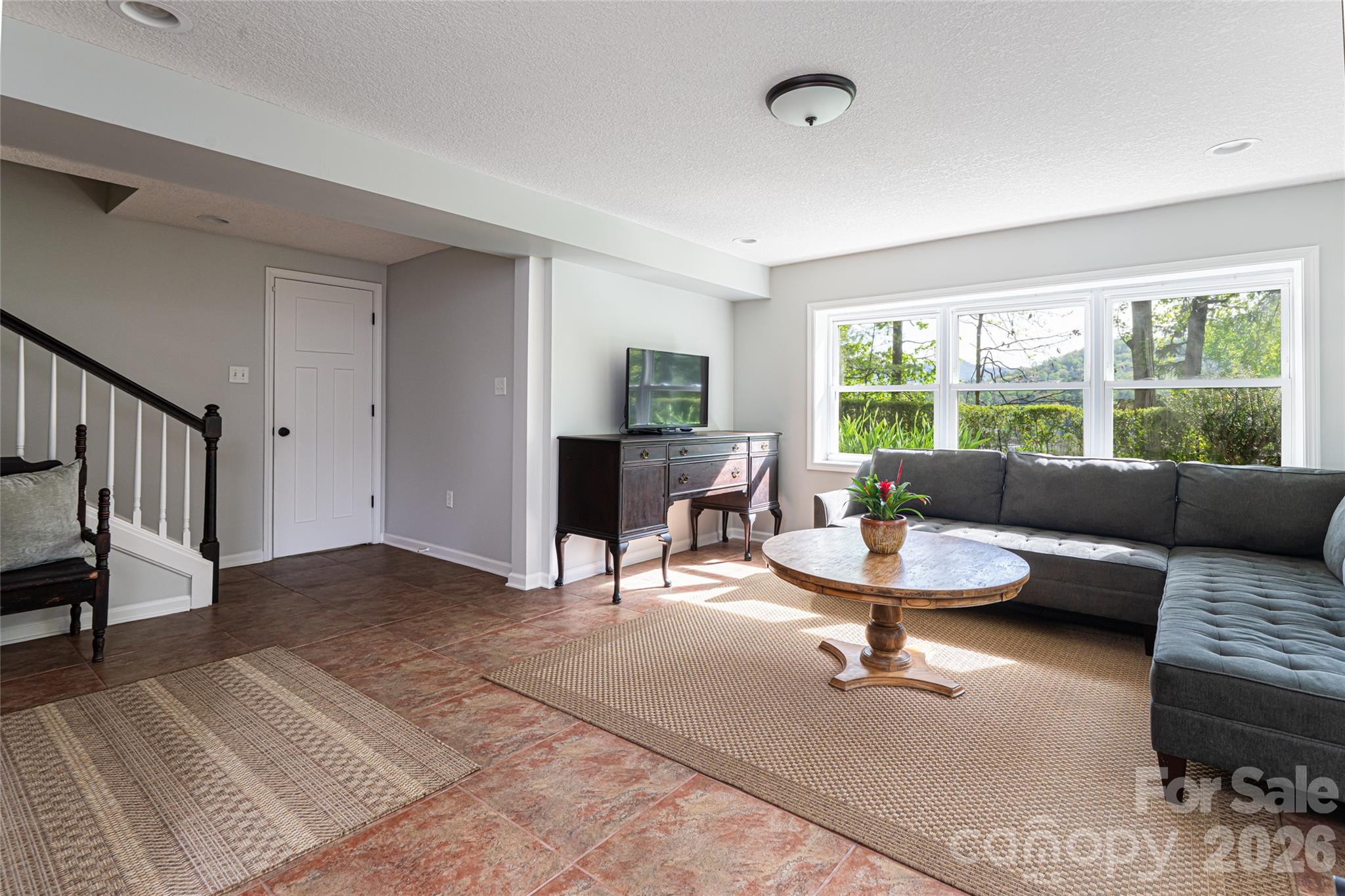 114 Cambridge Road Asheville NC 28804
