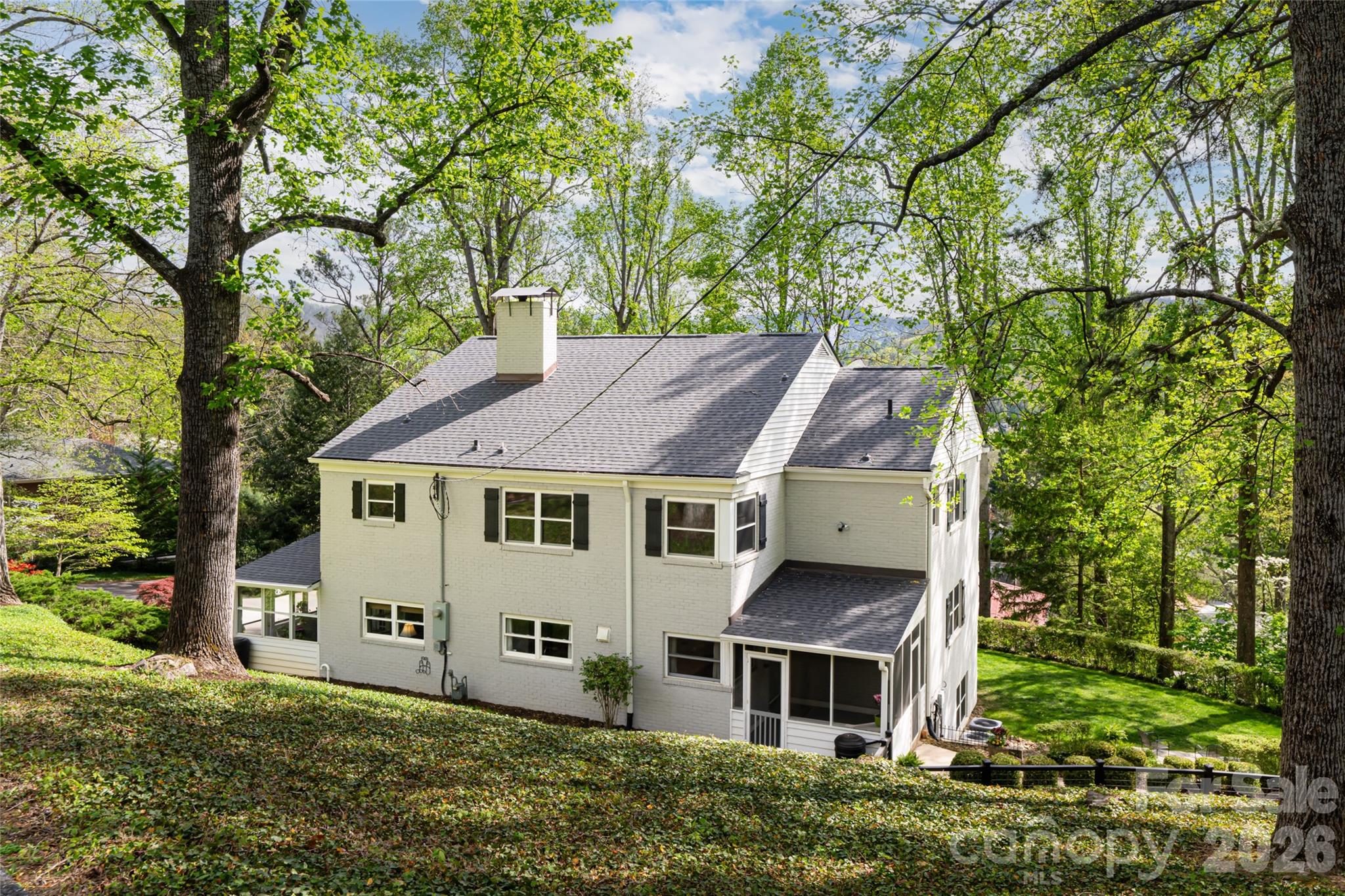 114 Cambridge Road Asheville NC 28804