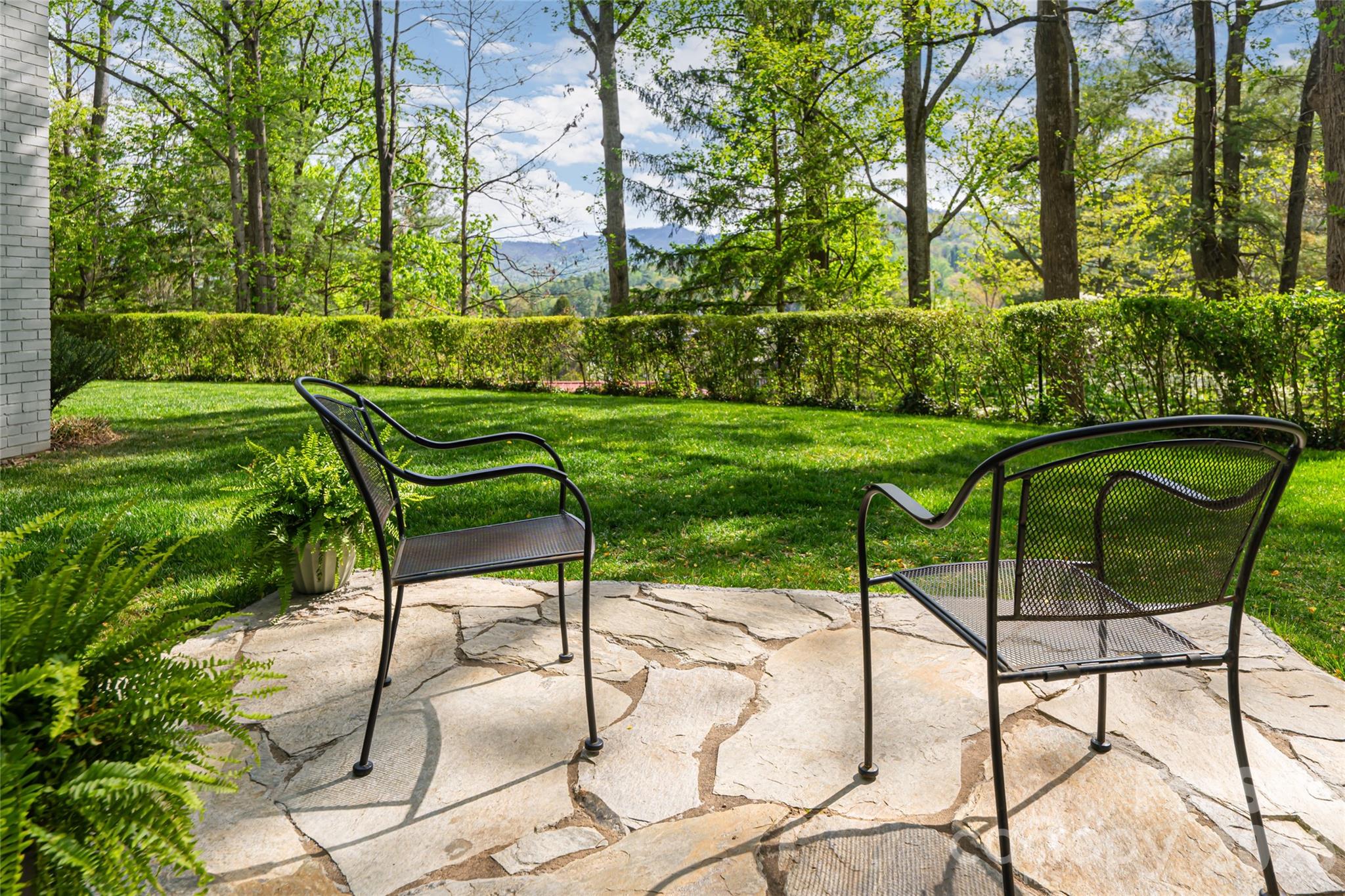 114 Cambridge Road Asheville NC 28804