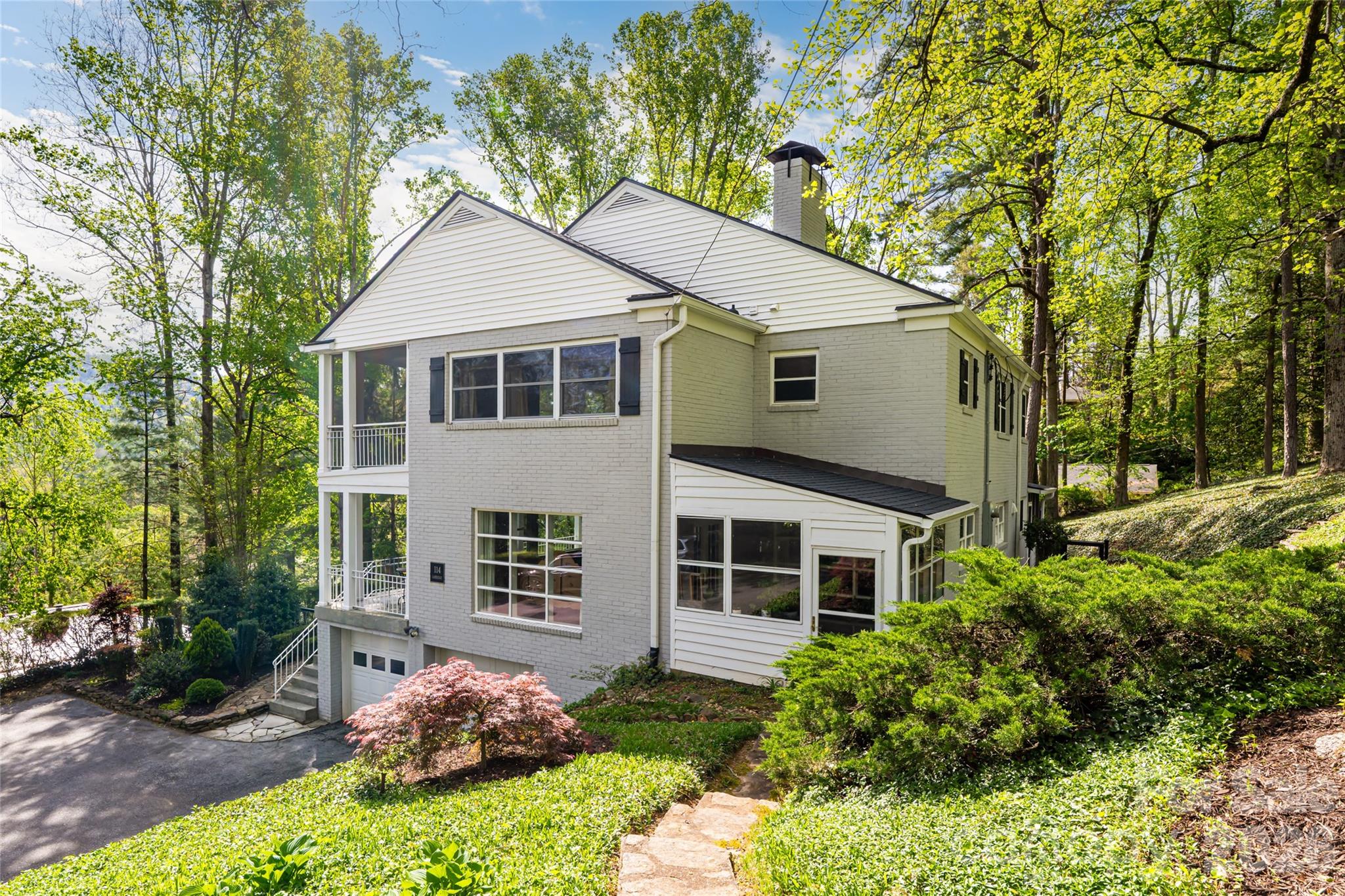 114 Cambridge Road Asheville NC 28804