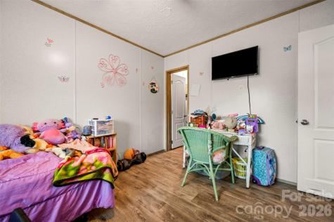 859 Henry Jenkins Road Mooresboro NC 28114