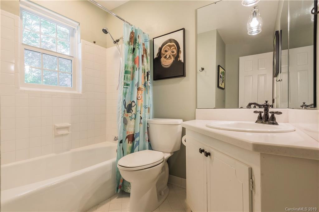 5740 Maylin Lane Charlotte NC 28210