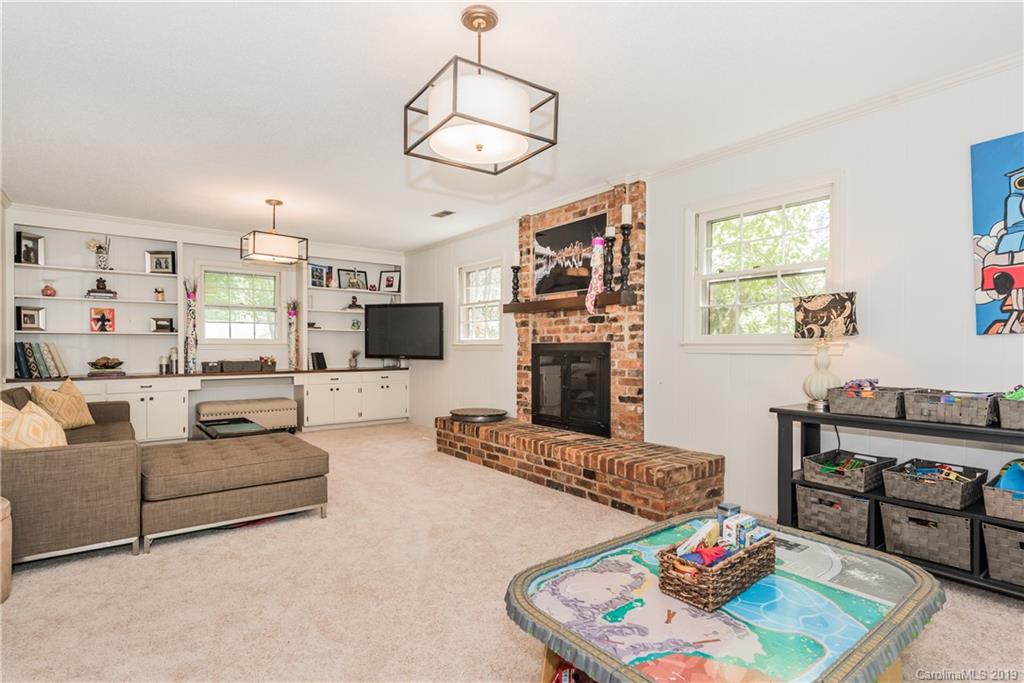 5740 Maylin Lane Charlotte NC 28210