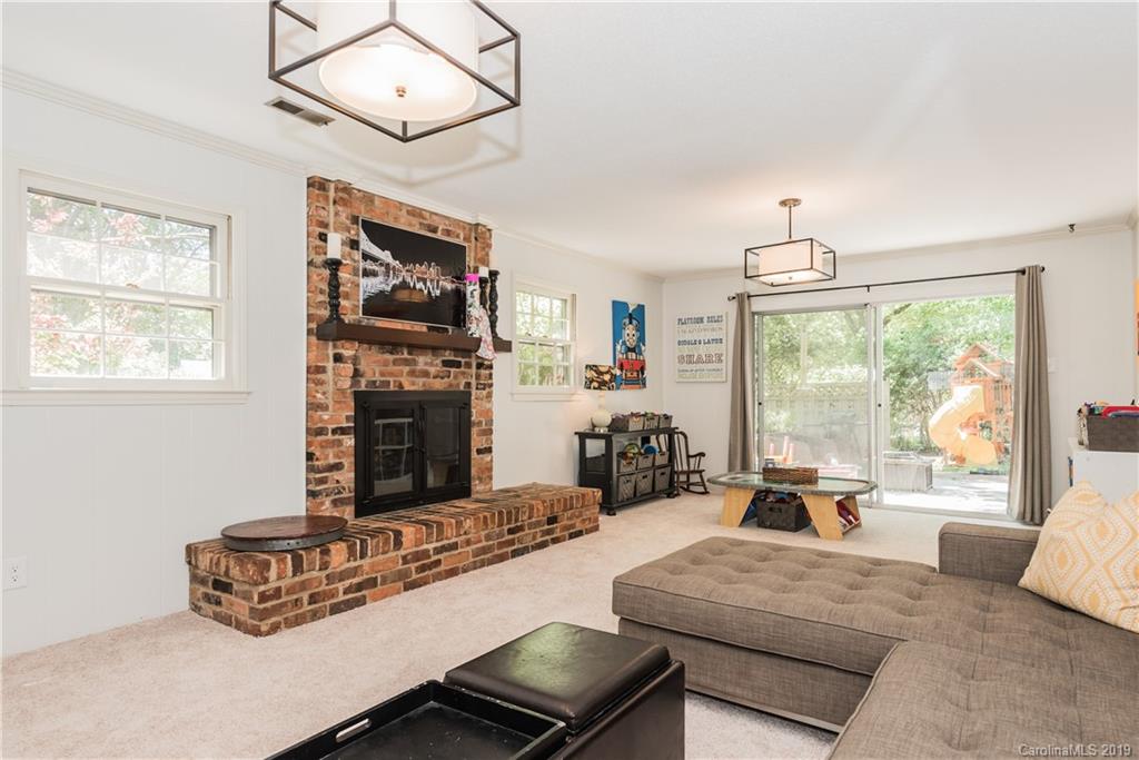 5740 Maylin Lane Charlotte NC 28210