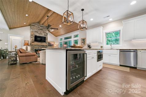 321 Middle Connestee Trail Brevard NC 28712